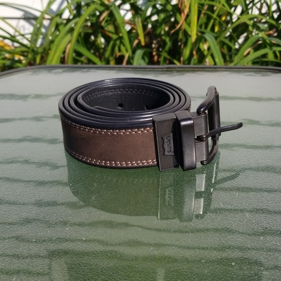 New Men/'s All Black Belt Size 42-44 Brand New!